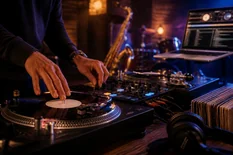 DJ
