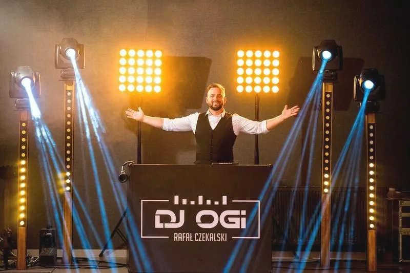 Jak uniknąć rozczarowań? Pytania do DJ-a na wesele, które warto zadać