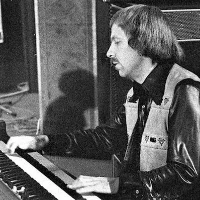 Krzysztof Sadowski: Muzyk jazzowy, którego niezwykła historia i osiągnięcia inspirują pokolenia