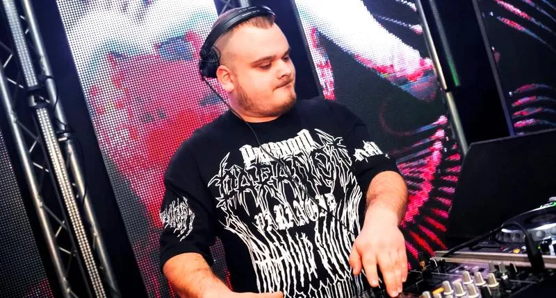 DJ Akun