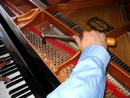 Pianino akustyczne